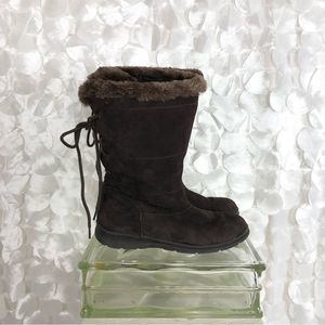 White Mountain womens 9 mid calf waterproof suede boots lace up faux fur